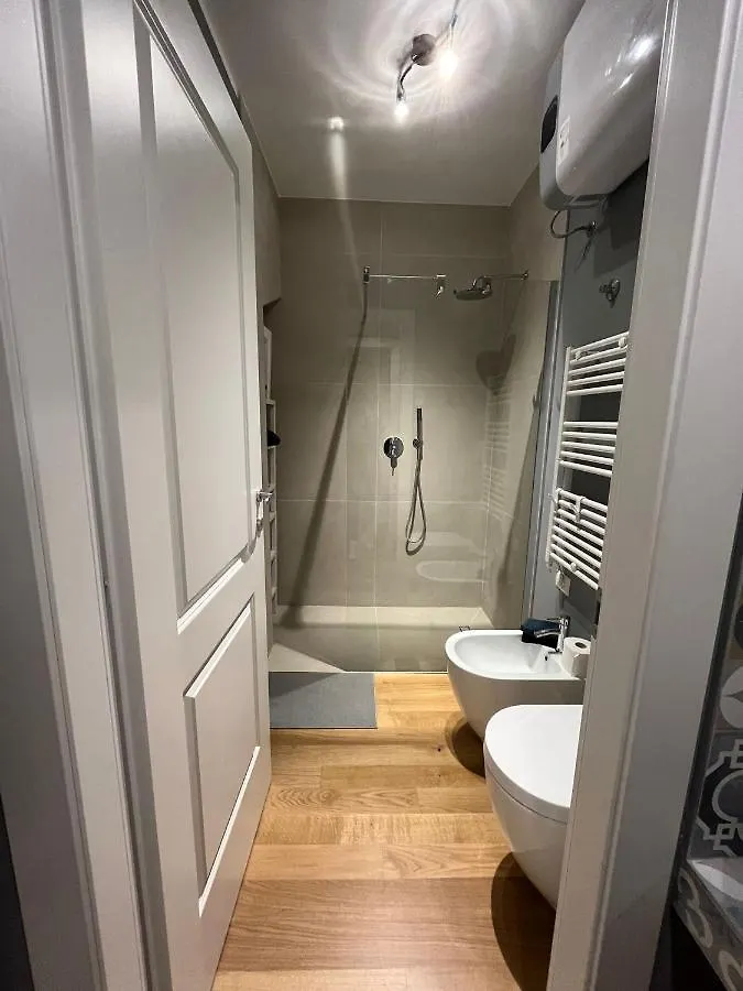 Apartamento The Small White House In Milán Italia