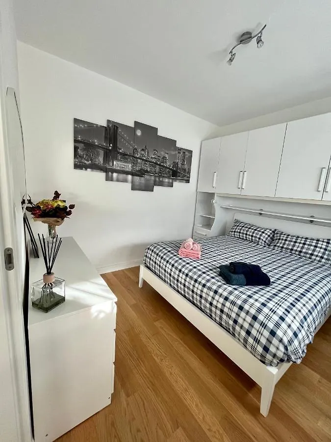 Apartamento The Small White House In Milán
