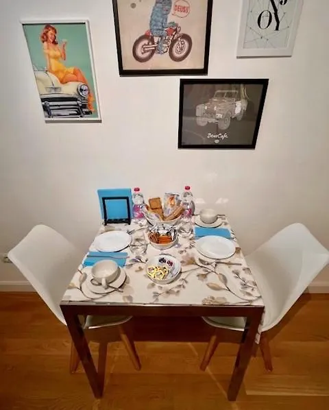 Apartamento The Small White House In Milán