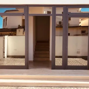 Fco Luxury , Fiumicino Italia