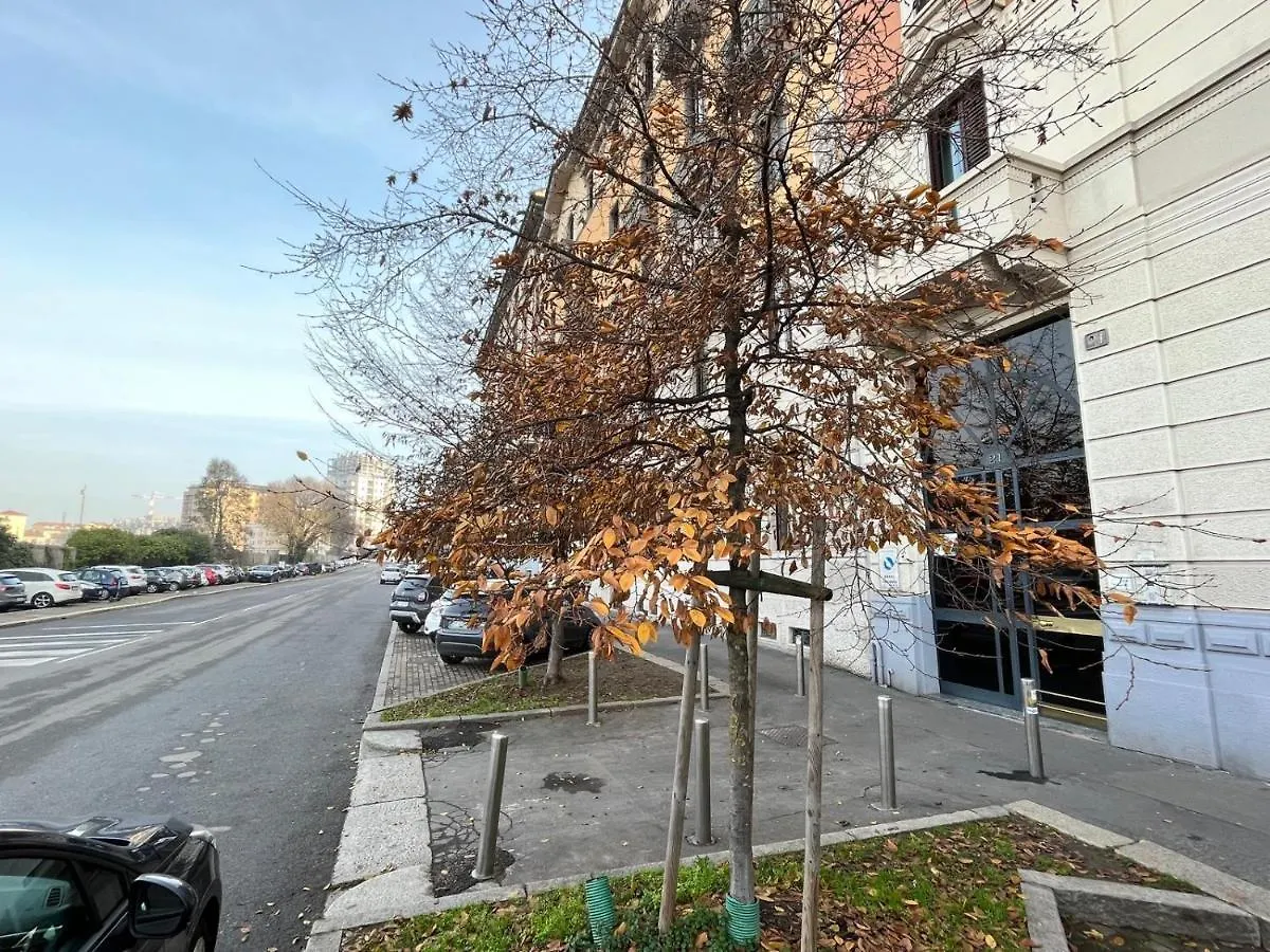 Apartment The Small White House In Mailand Italien